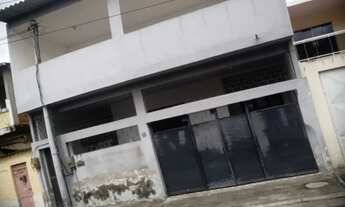 Imagem 3: Excelente Sobrado para aluguel em Campo Grande possui 128 metros quadrados com 2 quartos