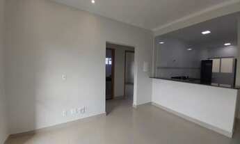 Imagem 2: Apartamento 3 Quartos Com Varanda, Todo no Porcelanato no Centro