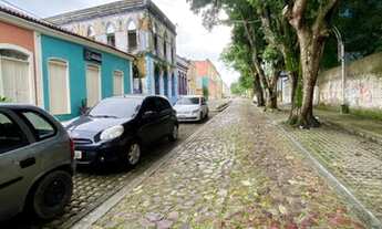 Imagem 5: Casa para venda possui 300 metros quadrados com 4 quartos em Centro - Manaus - AM