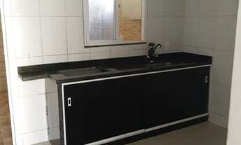 Imagem 7: Casa duplex, Cosmos, Rio de Janeiro, aceitando carta de crédito