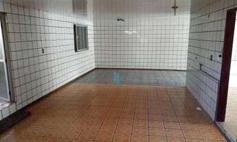 Imagem 5: Casa Comercial / Residencial em Ótima Localização na Trindade !!