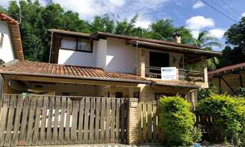 Imagem: Sobrado com 4 dormitórios, sendo 1 suíte