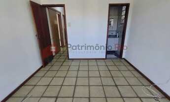 Imagem 2: Bom apartamento Apartamento com 2 dormitórios