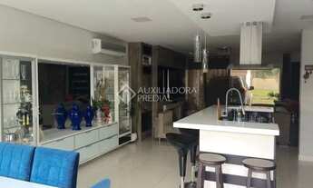 Imagem 3: Casa para venda possui 161 metros quadrados com 3 quartos em Sarandi - Porto Alegre - RS