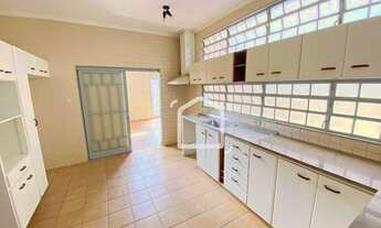 Imagem 2: Casa com 3 dormitórios à venda, 258 m² por R$ 699.000,00 - Franca - Franca/SP