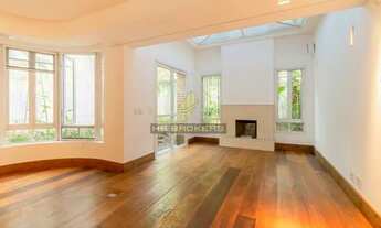 Imagem 7: Luxuosa casa em condomínio fechado!