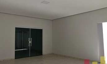 Imagem 2: URUAÇU - Casa Padrão - CENTRO