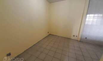 Imagem 2: Casa com 1 dormitório para alugar, 35 m² por R$ 847,03/mês - Centro - Taubaté/SP