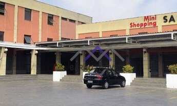 Imagem: Loja em Mini Shopping no Bairro Medeiros