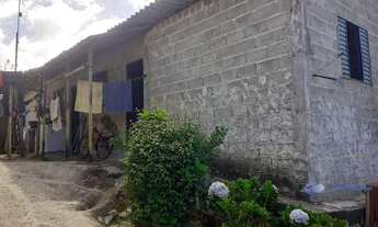 Imagem 2: Casa à venda por R$ 116.600,00 - Primeiro de Maio - Jacareí/SP