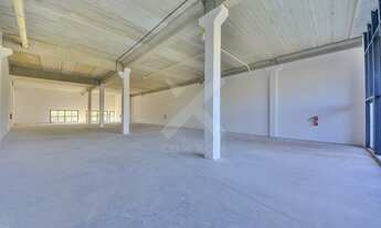 Imagem: PORTO ALEGRE - Loja/Salão - Jardim Carvalho