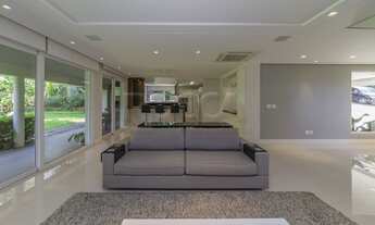 Imagem 4: Casa de condomínio sobrado para venda possui 333 metros quadrados com 3 quartos