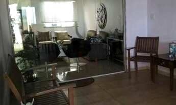 Imagem 3: Sobrado para venda possui 300 metros quadrados com 3 quartos em Jardim Leonor - São Paulo