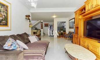 Imagem 5: Sobrado com 4 suítes à venda, 330 m² por R$ 1.650.000 - Santa Felicidade - Curitiba/PR