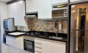 Imagem 2: Apartamento com 2 Quartos e 2 banheiros à Venda, 67 m² por R$ 650.000