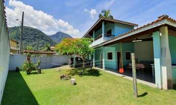 Imagem: SOBRADO x27 A VENDA COM AMPLO TERRENO