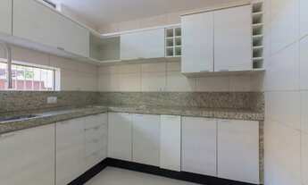 Imagem 7: Residência com 3 quartos para alugar por R$ 4000.00, 102.36 m2 - AGUA VERDE - CURITIBA/PR