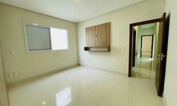 Imagem 5: Casa térrea para venda com 3 suítes e espaço gourmet no Condomínio Village das Américas