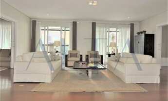 Imagem 2: Altíssimo padrão, decorado, muito verde, 5 vagas, na Vila Nova Conceição