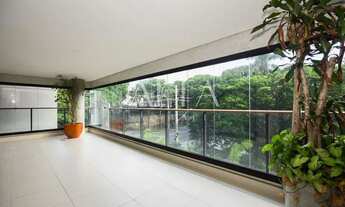 Imagem 3: Apartamento de alto padrão na região do Morumbi com 195m² e 3 suítes