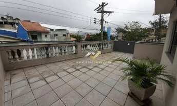 Imagem 2: Sobrado com 3 dormitórios à venda, 270 m² por R$ 565.000,00 - Jardim Ipanema - Santo André