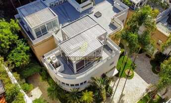 Imagem 2: Luxuosa casa em condomínio fechado!