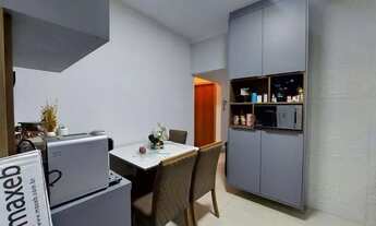 Imagem 6: Vendo casa com piscina