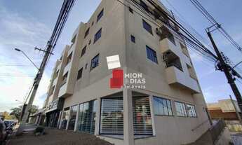 Imagem 2: Apartamento com 1 Suíte + 2 dormitórios à venda, 69 m² por R$ 330.000 - São Cristóvão - C