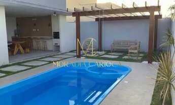 Imagem: Casa à venda com 3 quartos independente