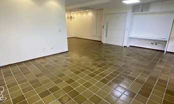 Imagem 3: Aluguel Belíssimo Apt 220m² 1 p/andar sala p/ 3Ambientes 4Qtos 2Suites 2Vagas no bairro d