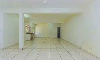 Imagem 4: Oportunidade! Casa com 4 dormitórios