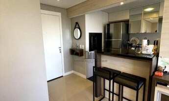 Imagem 7: Apartamento semimobiliado de 2 dormitórios com box duplo no Jardim Carvalho em Porto Alegr