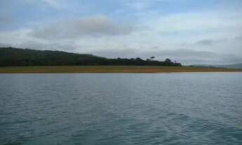 Imagem 7: Fazenda 200 hectares com 5 km de margem da represa em Três Marias