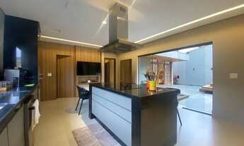 Imagem 5: Casa para Locação, 410m², 5 quartos e 5 suítes, 7 Banheiros e 5 vagas de garagem - Belved