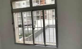 Imagem 2: Kitnet/conjugado para aluguel possui 30 metros quadrados em Sé - São Paulo - SP