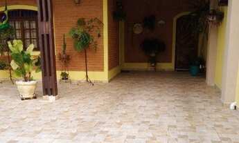 Imagem: Casa com 4 dormitórios à venda de 233