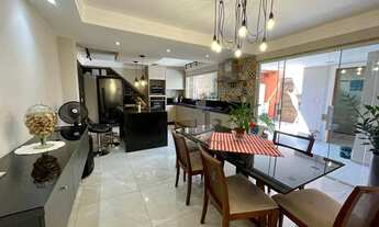 Imagem: Lindíssima casa com 3 quartos à venda