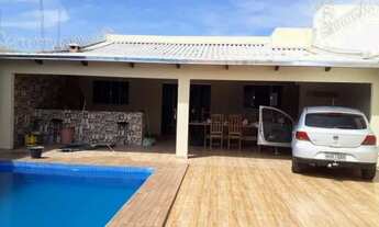 Imagem 4: Agio casa com piscina aquecida residencial Santa Fe pego camionete