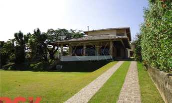 Imagem 2: Casa à venda no Condomínio Marambaia localizado na cidade de Vinhedo, São Paulo