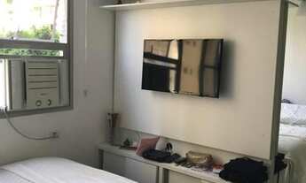 Imagem 7: Reformado na Lauro Muller! Dois quartos com vaga de garagem!