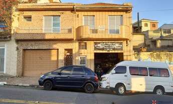 Imagem: CASA ASSOBRADADA COM 02 DORMITÓRIOS NO