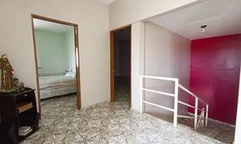 Imagem 7: Casa para venda possui 300 metros quadrados com 5 quartos em Lourival Parente - Teresina