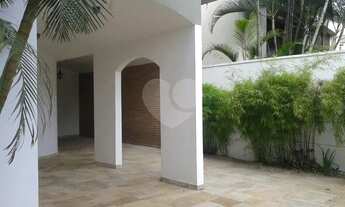 Imagem 4: Bela arquitetura..