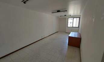 Imagem 7: Sala Comercial para Venda em Salvador, Amaralina, 1 banheiro, 1 vaga