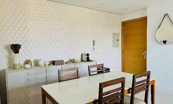 Imagem 3: Apart. ultimo andar 2 quartos 1 suite 1 banh. social vaga 2 carros coberta prox. portaria