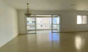 Imagem 7: Apartamento para aluguel possui 132 metros quadrados com 3 quartos