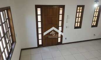 Imagem 2: Casa com 2 dormitórios para alugar por R$ 1.400/mês - Chácara Mariléa - Rio das Ostras/RJ