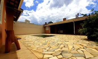 Imagem 6: Linda Casa Térrea 3 suítes, área gourmet com piscina e churrasqueira em ótima localização