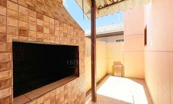 Imagem: Sobrado em Balneário Nereidas - Guaratuba