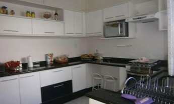 Imagem 2: Casa para venda possui 90 metros quadrados com 2 quartos em Parque Pinheiros - Taboão da S